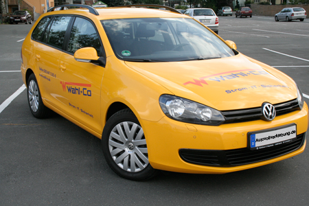 Firmenbeschriftung  Teilfolierung Vollfolierung Beschriftung Designelemente Digitaldruck